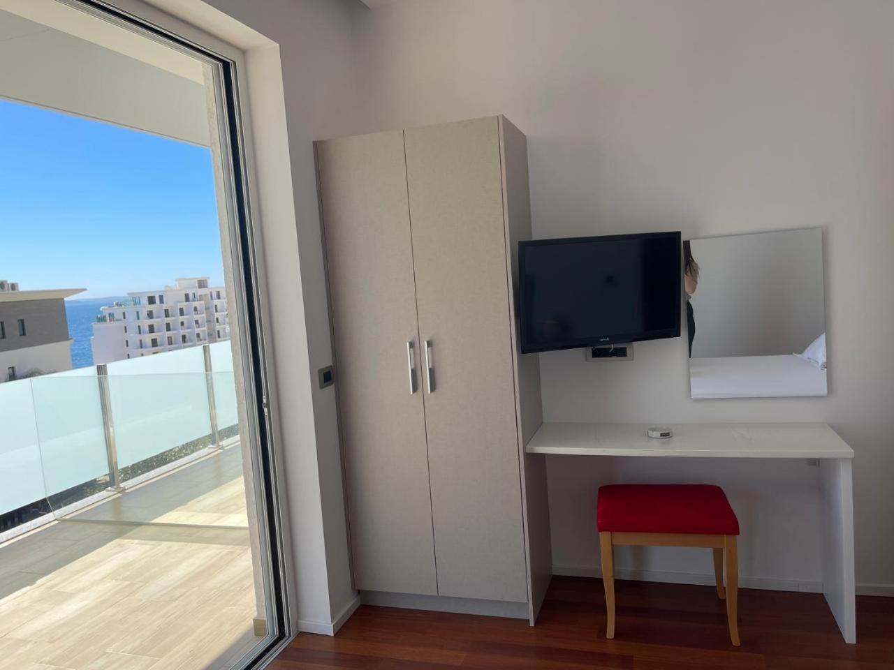 Nemesis Hotel Saranda Kültér fotó
