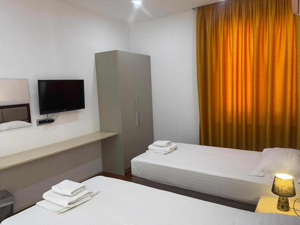 Nemesis Hotel Saranda Kültér fotó